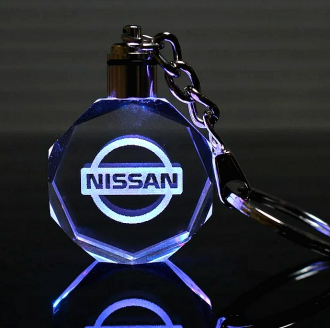 Φωτιζόμενο Μπρελόκ 3D σε Σχήμα Κρυστάλλου - Nissan